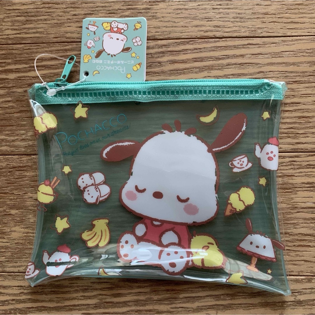 サンリオ(サンリオ)のサンリオ キャンドゥ フラットポーチ ポチャッコ エンタメ/ホビーのおもちゃ/ぬいぐるみ(キャラクターグッズ)の商品写真