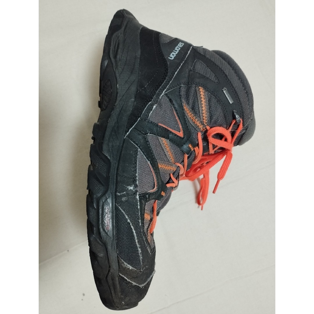 SALOMON(サロモン)の中古 SALOMON GORE-TEX トレイルシューズ メンズの靴/シューズ(スニーカー)の商品写真