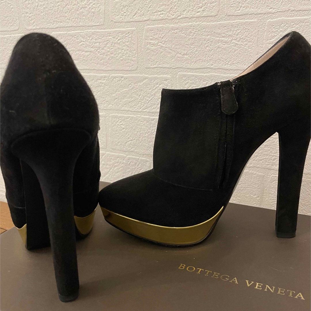 Bottega Veneta(ボッテガヴェネタ)のBootie BOTTEGA VENETA レディースの靴/シューズ(ブーティ)の商品写真