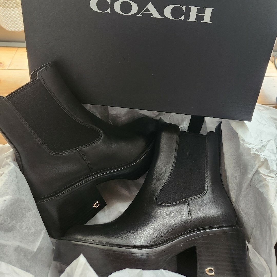 新品　コーチ　COACH　キンスリーブーティレディース