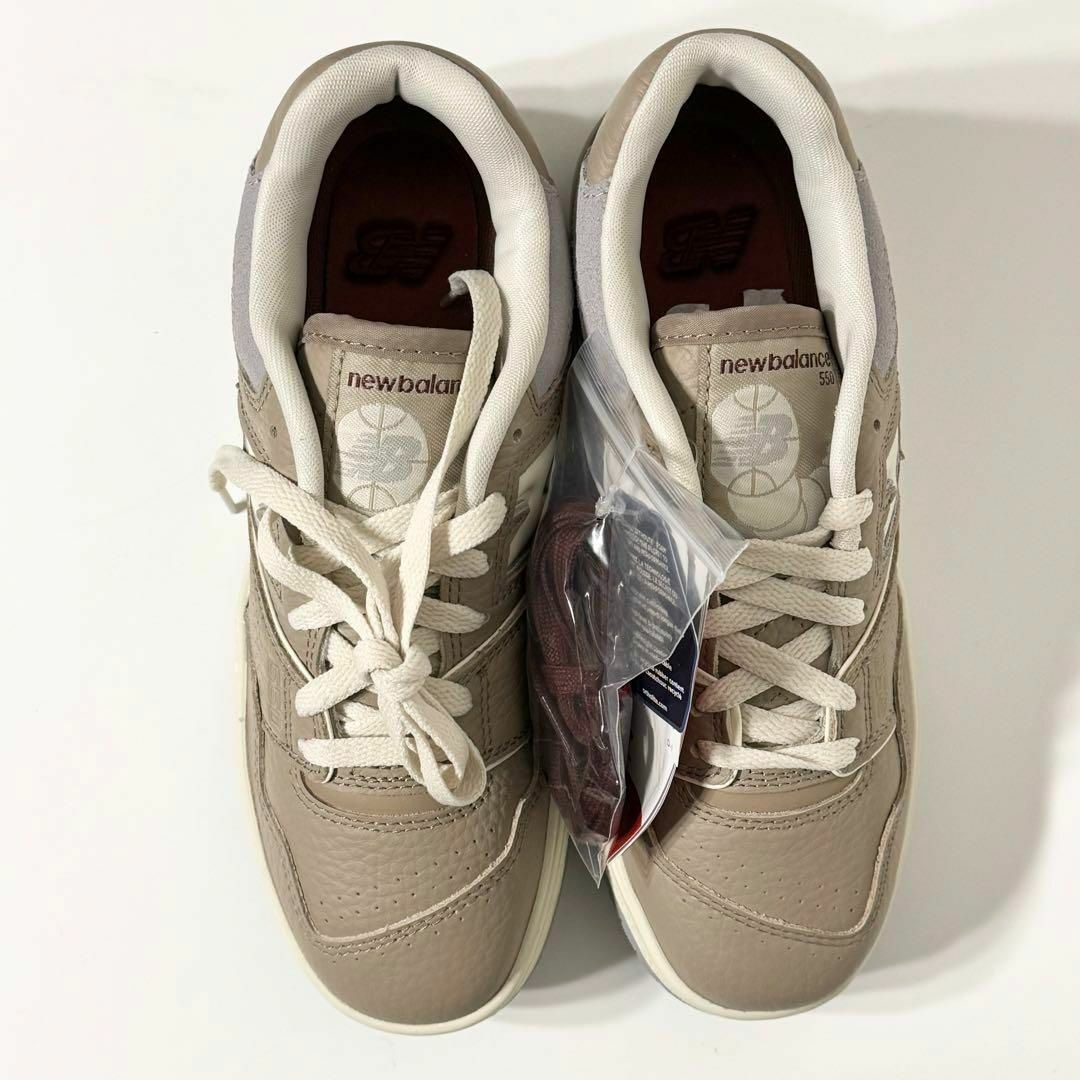 New Balance(ニューバランス)の【新品】 ニューバランス BB550LY1D スニーカー ベージュ 24cm レディースの靴/シューズ(スニーカー)の商品写真