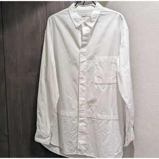 ユニクロ(UNIQLO)のUNIQLO × JIL SANDER コラボ +J ホワイトシャツ(シャツ)