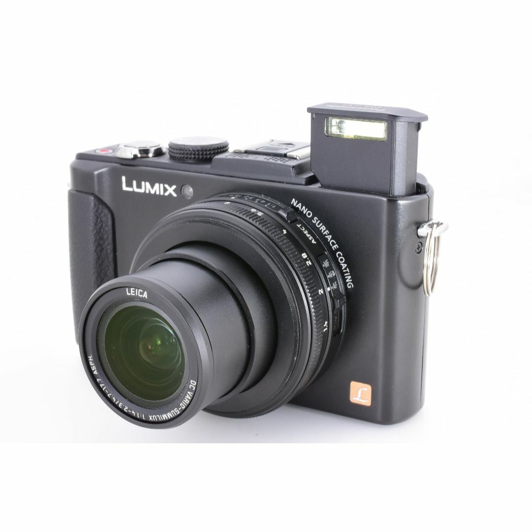 Panasonic(パナソニック)の【夜景も美しい】パナソニック LUMIX DMC-LX7 付属品多数 コンデジ スマホ/家電/カメラのカメラ(コンパクトデジタルカメラ)の商品写真