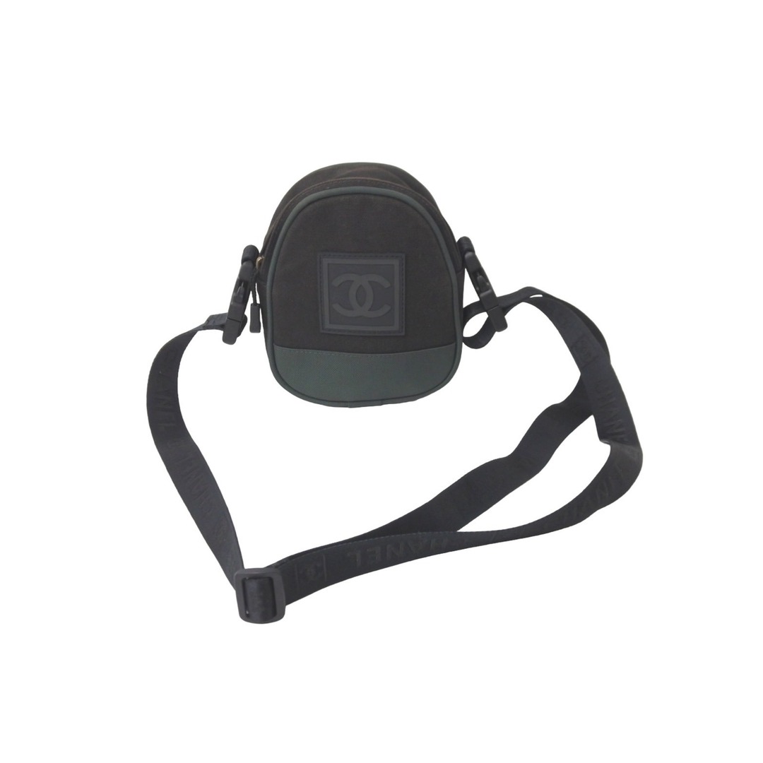 CHANEL - CHANEL シャネル スポーツライン ショルダーバッグ CHANEL - CHANEL シャネル スポーツライン ショルダーバッグ