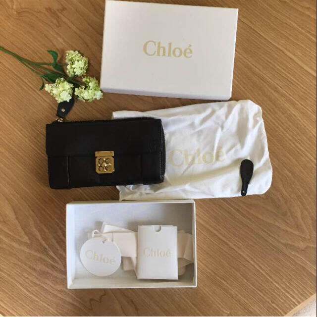 Chloe(クロエ)のクロエ 財布 レディースのファッション小物(財布)の商品写真