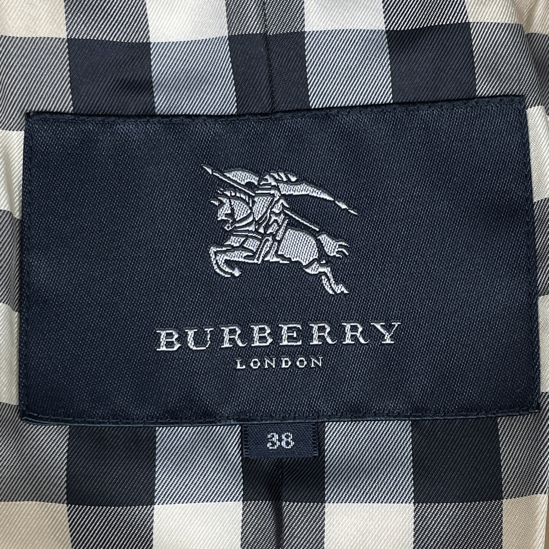 BURBERRY(バーバリー)のバーバリー ダウン コート レディース 38 【中古】 レディースのジャケット/アウター(ダウンコート)の商品写真