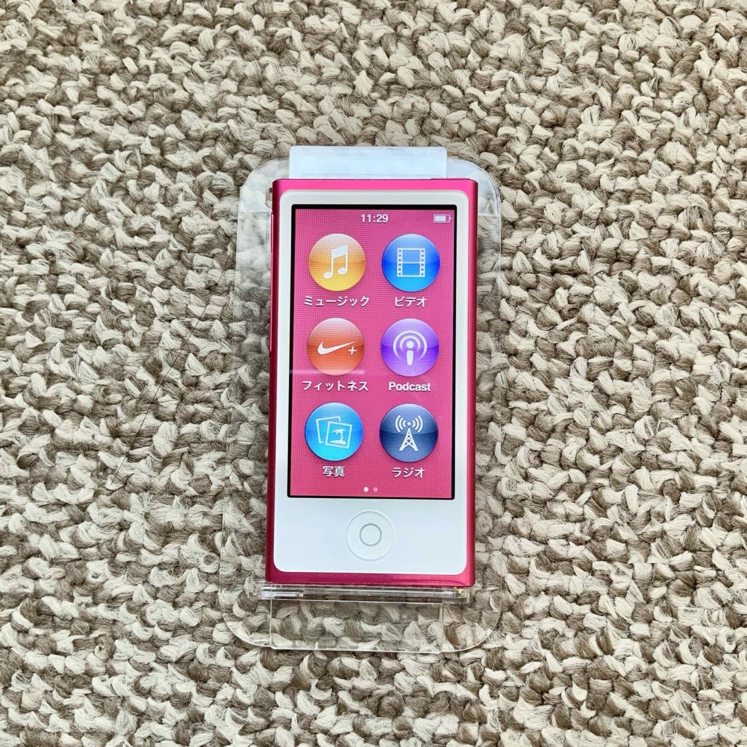 iPod(アイポッド)のiPod nano 第7世代 16GB Apple アップル アイポッド 本体K スマホ/家電/カメラのオーディオ機器(ポータブルプレーヤー)の商品写真