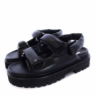 ディースクエアード(DSQUARED2)のDSQUARED2 Flat Sandal ラムレザー 黒 S82FS0051(サンダル)