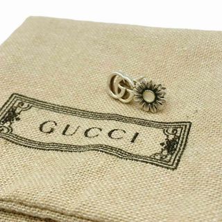 グッチ(Gucci)の⭐️美品⭐️ グッチ マーモント ダブルG フラワー ピアス シルバー(ピアス)