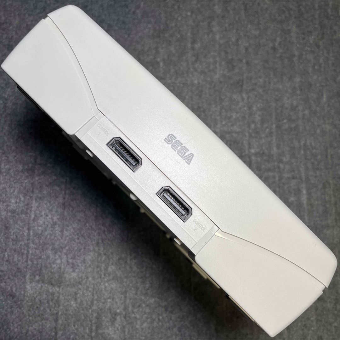 スーパーファミコン(スーパーファミコン)の【状態良好】SS セガサターン 白 シロ 本体 電池交換メンテ済み 管理686 エンタメ/ホビーのゲームソフト/ゲーム機本体(家庭用ゲーム機本体)の商品写真