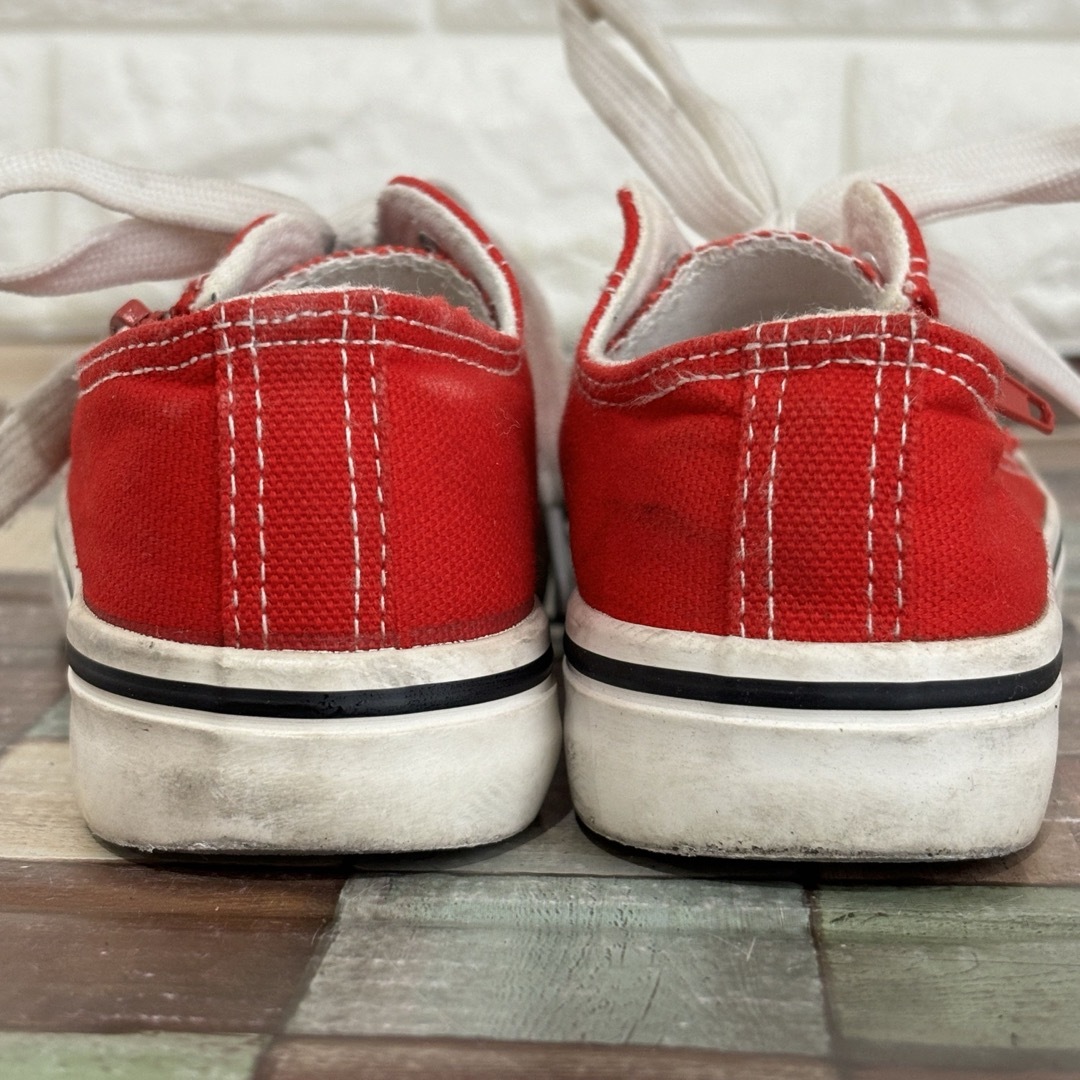 キャンパス　スニーカー レッド　赤色 子供　キッズ サイズ19cm キッズ/ベビー/マタニティのキッズ靴/シューズ(15cm~)(スニーカー)の商品写真