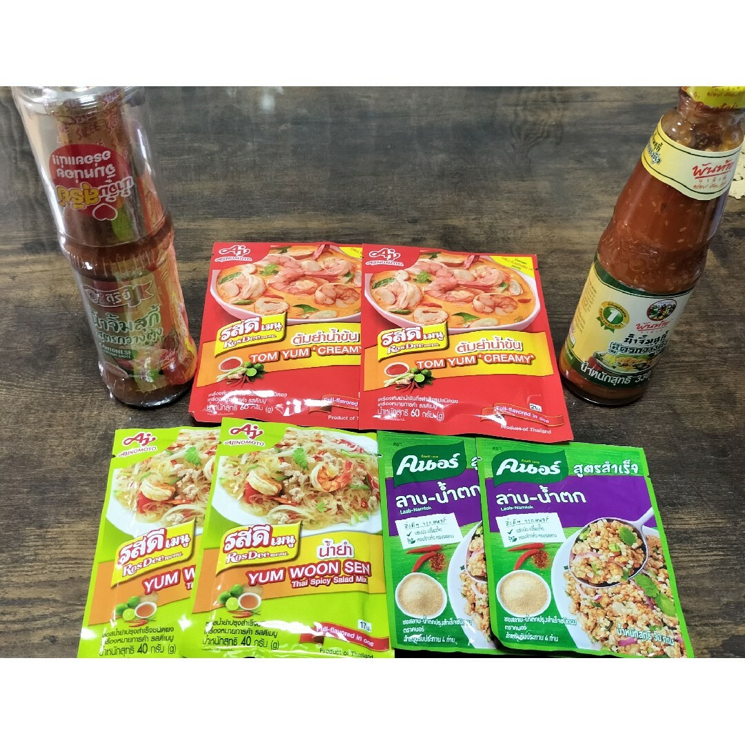 【大幅値下げ】タイ料理　調味料 食品/飲料/酒の食品(調味料)の商品写真