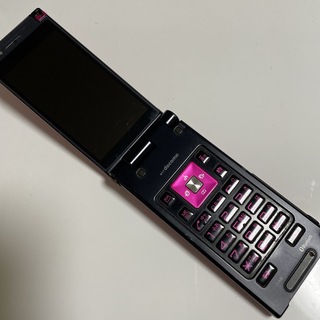 パナソニック(Panasonic)の携帯(ガラケー P-04B)(携帯電話本体)