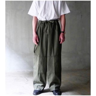 ミリタリー(MILITARY)のused vintage ベルギー軍 極太 ワイド バギーパンツ オーバーパンツ(ワークパンツ/カーゴパンツ)