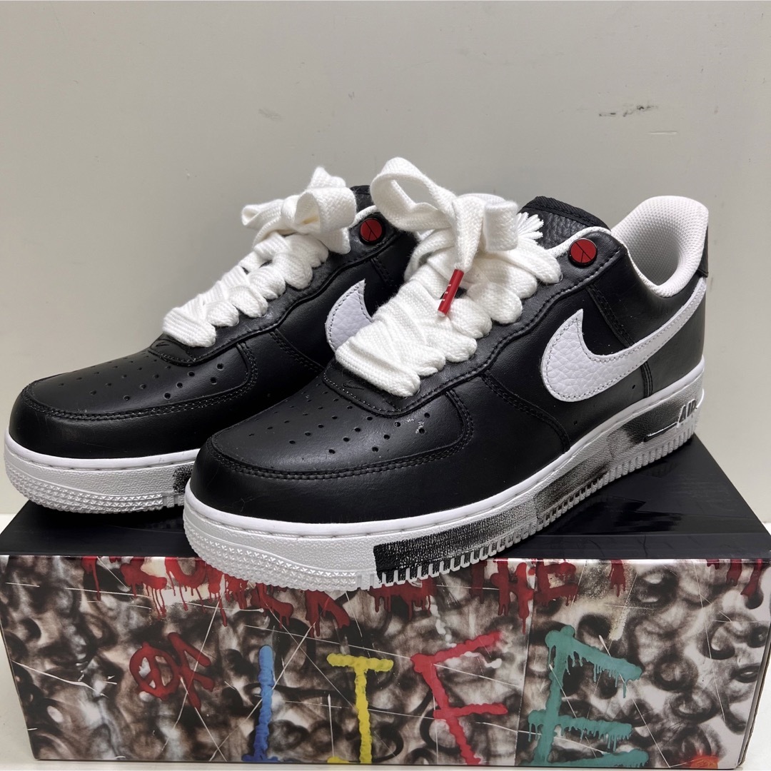 PEACEMINUSONE(ピースマイナスワン)の未使用 PEACEMINUSONE×NIKE AIR FORCE1 パラノイズ メンズの靴/シューズ(スニーカー)の商品写真