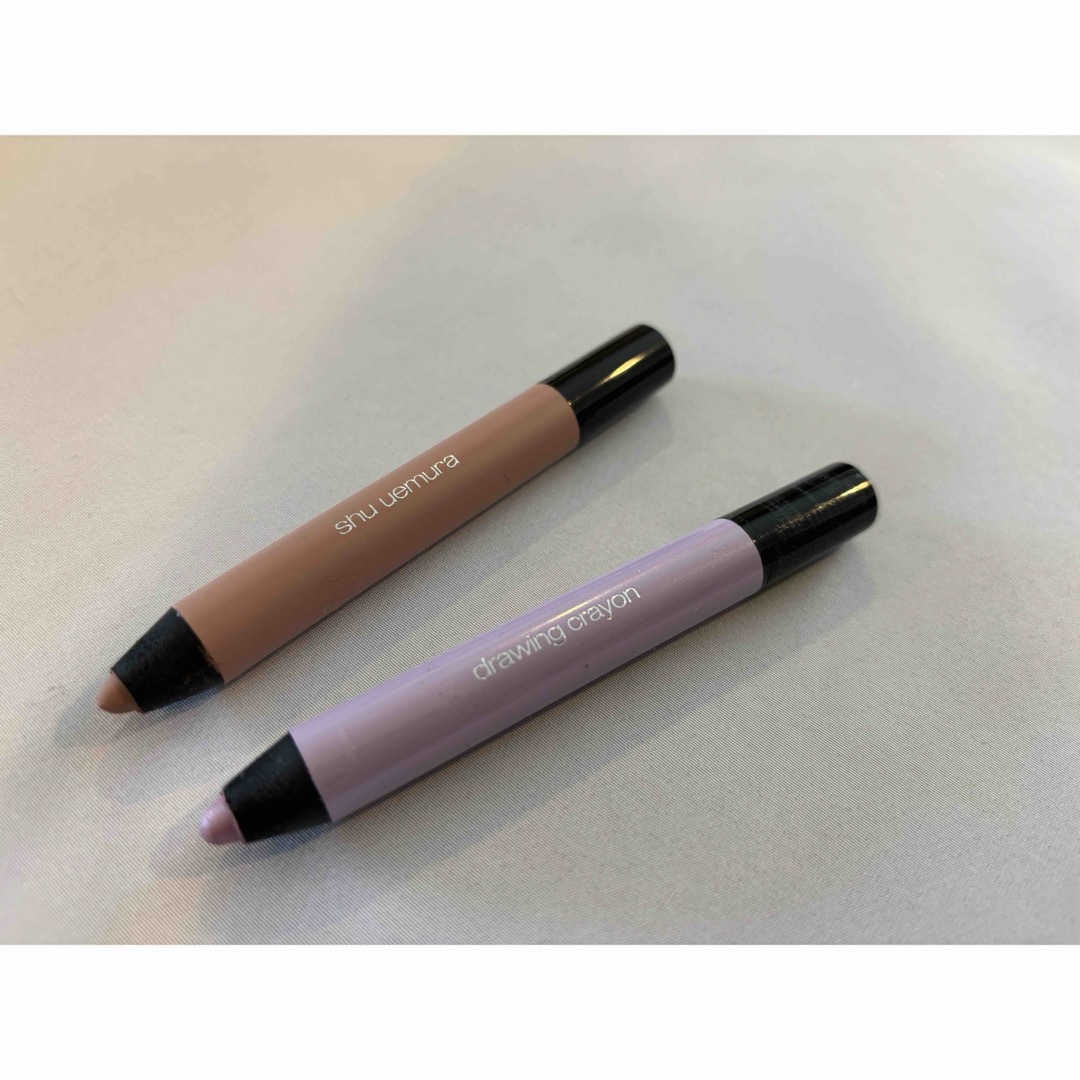 shu uemura(シュウウエムラ)のシュウウエムラ ドローイングクレヨン アイライナー パープル ソフト ブラウン コスメ/美容のベースメイク/化粧品(アイライナー)の商品写真