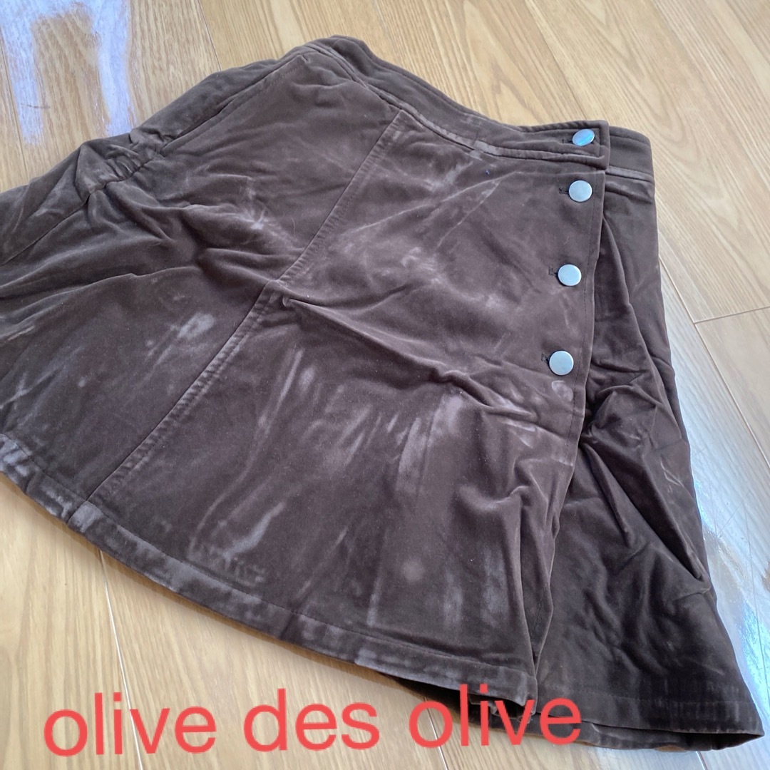 OLIVEdesOLIVE(オリーブデオリーブ)のベロア前ボタンスカート レディースのスカート(ミニスカート)の商品写真