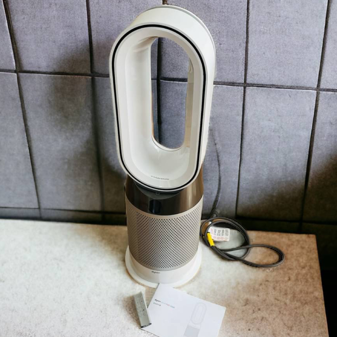 Dyson(ダイソン)の超美品★Dyson Pure Hot+Cool 空気清浄機 扇風機 リモコン スマホ/家電/カメラの冷暖房/空調(ファンヒーター)の商品写真