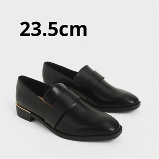 Charles and Keith - Square Toe Penny Loafers ローファー　23.5cm