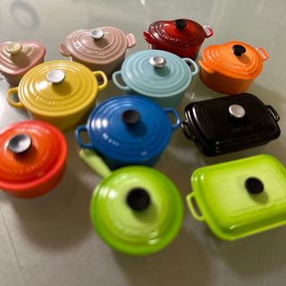 ルクルーゼ(LE CREUSET)のル・クルーゼマグネット10個➕おまけ(ノベルティグッズ)