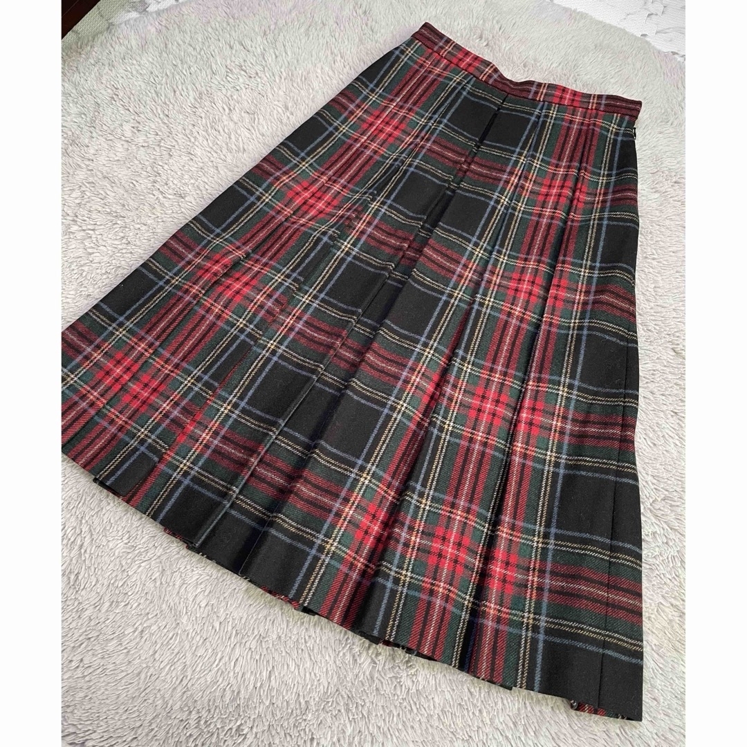UNITED ARROWS(ユナイテッドアローズ)のUNITED ARROWS  UGCB チェック プリーツスカート レディースのスカート(ロングスカート)の商品写真