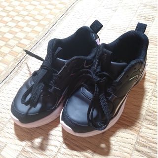 MADFOOT! - お値下げしました😊マッドフット スニーカー 美品 20.0cm