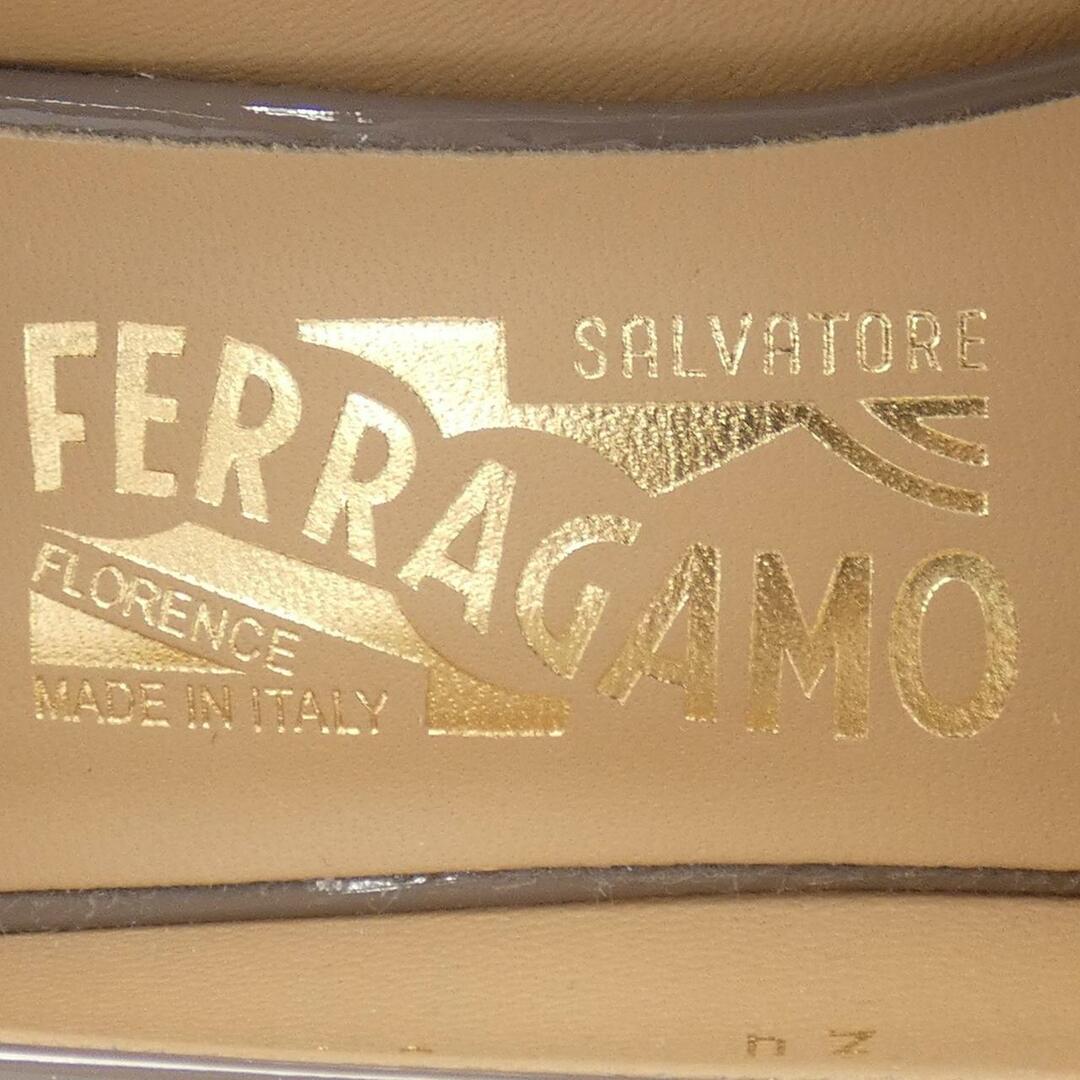 Salvatore Ferragamo(サルヴァトーレフェラガモ)のサルヴァトーレフェラガモ SALVATORE FERRAGAMO パンプス レディースの靴/シューズ(その他)の商品写真