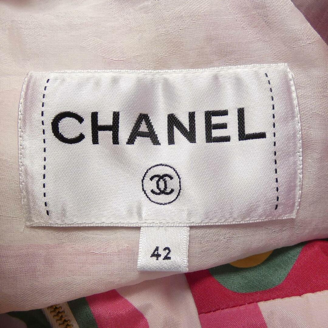 CHANEL(シャネル)のシャネル CHANEL ブルゾン レディースのジャケット/アウター(ブルゾン)の商品写真