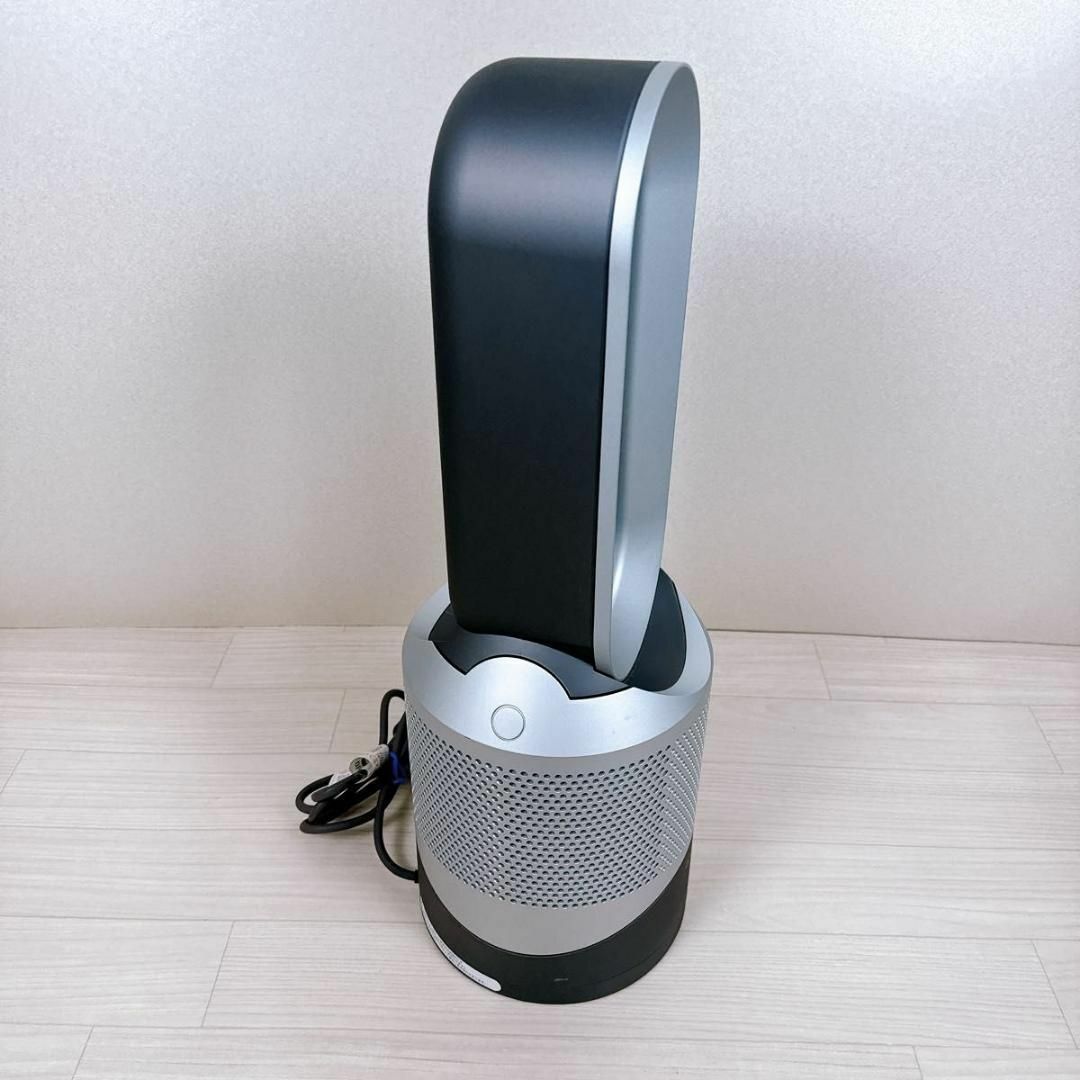 Dyson HP00 pure hot&cool 空気清浄機能付きファンヒーター スマホ/家電/カメラの冷暖房/空調(ファンヒーター)の商品写真