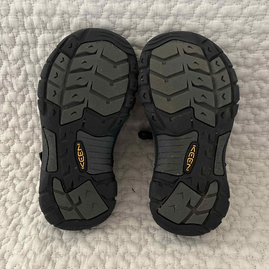 KEEN(キーン)のkeen サンダル　18.5㎝ キッズ/ベビー/マタニティのキッズ靴/シューズ(15cm~)(サンダル)の商品写真