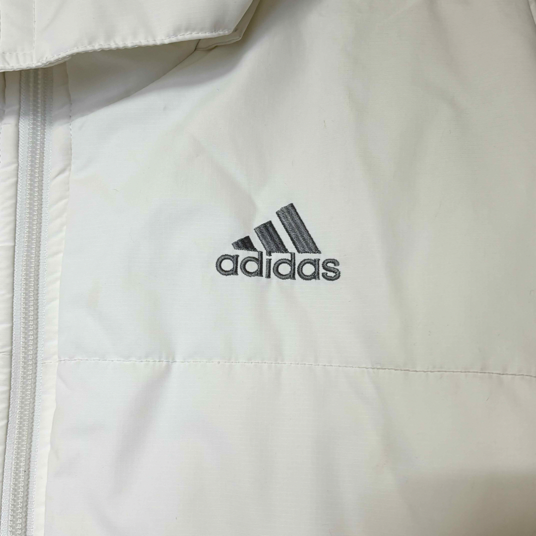 adidas(アディダス)のadidas アディダス ダウンジャケット 白 ホワイト メンズのジャケット/アウター(ダウンジャケット)の商品写真