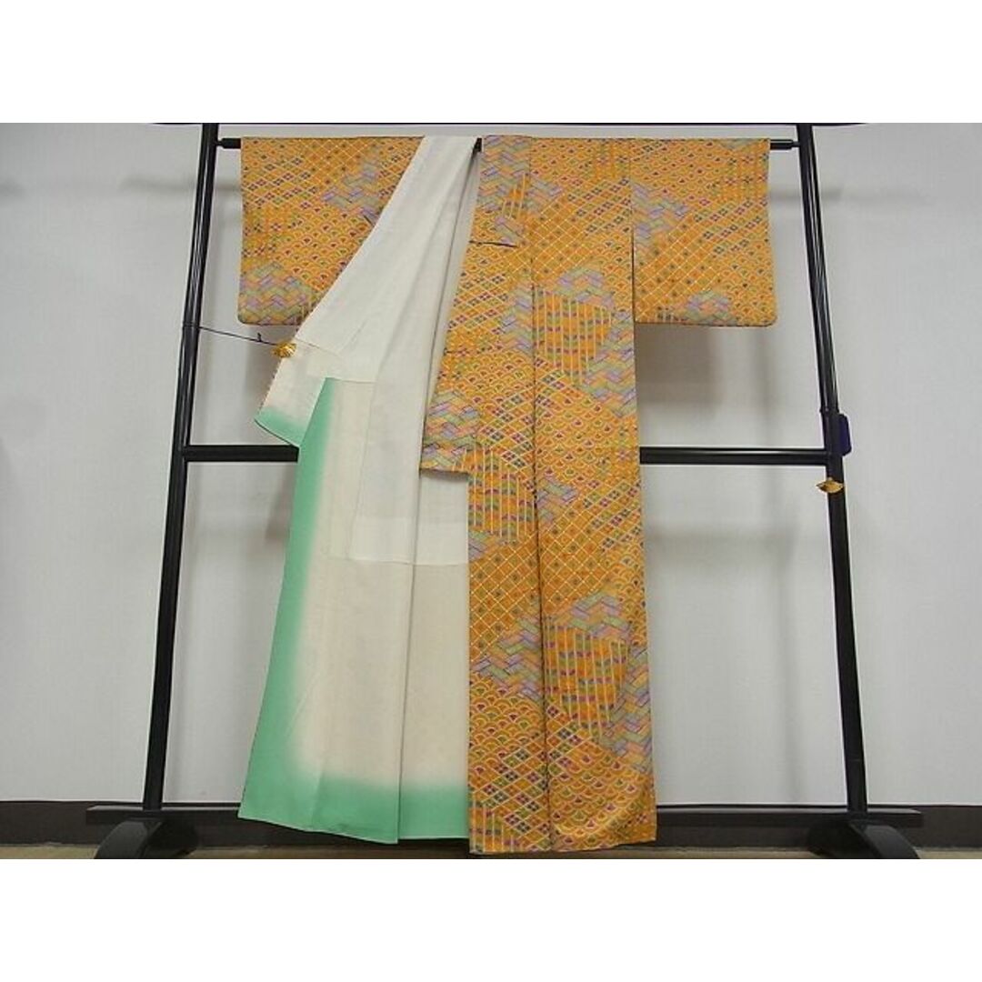 平和屋川間店■上質な小紋　絞り　切り嵌め吉祥花文　着丈156.5cm　裄丈64cm　正絹　逸品　B-wt7171 レディースの水着/浴衣(着物)の商品写真