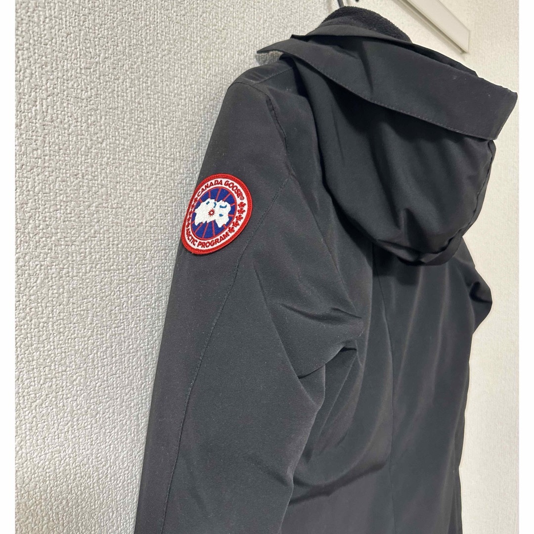 CANADA GOOSE(カナダグース)のカナダグース　 レディースのジャケット/アウター(ダウンジャケット)の商品写真