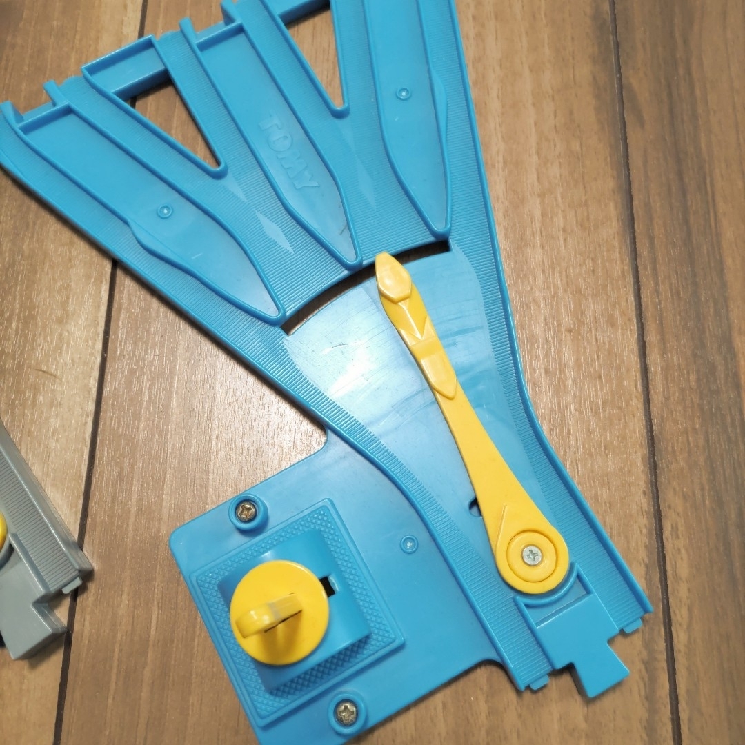 プラレール てんてつき 青 グレー エンタメ/ホビーのおもちゃ/ぬいぐるみ(鉄道模型)の商品写真