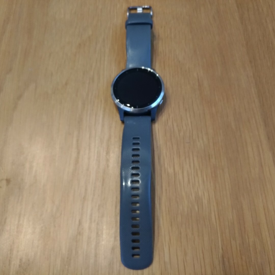 GARMIN(ガーミン)のGARMIN VIVOACTIVE 4 SHADOW GRAY/SILVE スマホ/家電/カメラのスマートフォン/携帯電話(その他)の商品写真