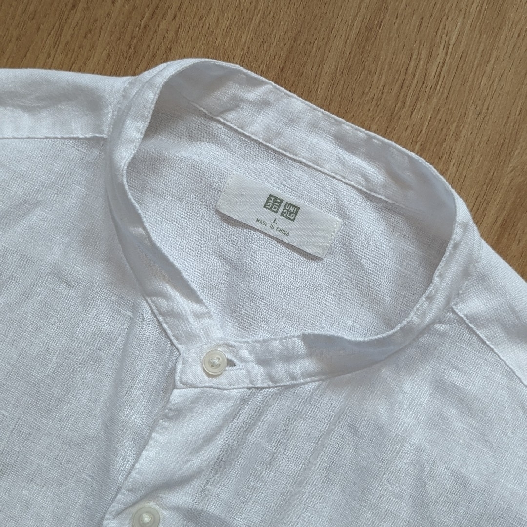UNIQLO(ユニクロ)のユニクロ　プレミアムリネンスタンドカラーシャツ（長袖） メンズのトップス(シャツ)の商品写真