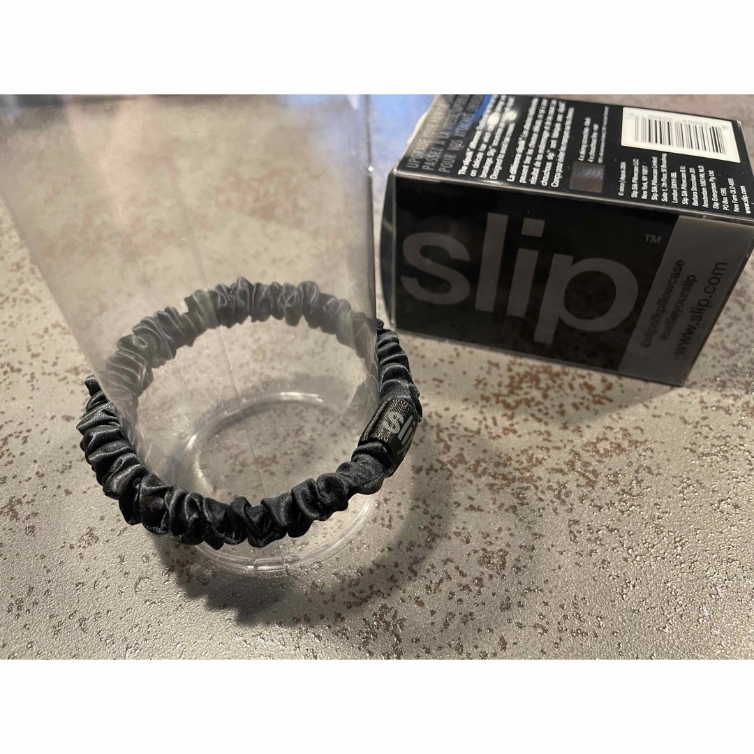 slip silk スリップ　シルク　スキニースクランチー　シュシュ レディースのヘアアクセサリー(ヘアゴム/シュシュ)の商品写真