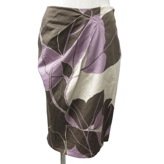 マックスマーラ(Max Mara)のマックスマーラ 美品 総柄スカート フレアスカート 膝丈 茶 約M IBO47(ひざ丈スカート)