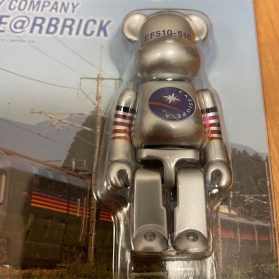 BE@RBRICK(ベアブリック)の新品　北斗星＆カシオペア ベアブリック BE@RBRICK 100%セット エンタメ/ホビーのフィギュア(その他)の商品写真