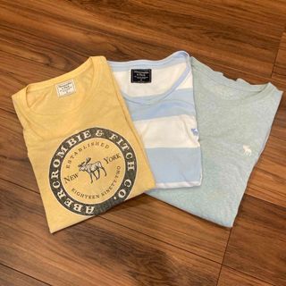 アバクロンビーアンドフィッチ(Abercrombie&Fitch)の【3/20迄の出品】アバクロ　Tシャツ　3枚　メンズ(Tシャツ/カットソー(半袖/袖なし))