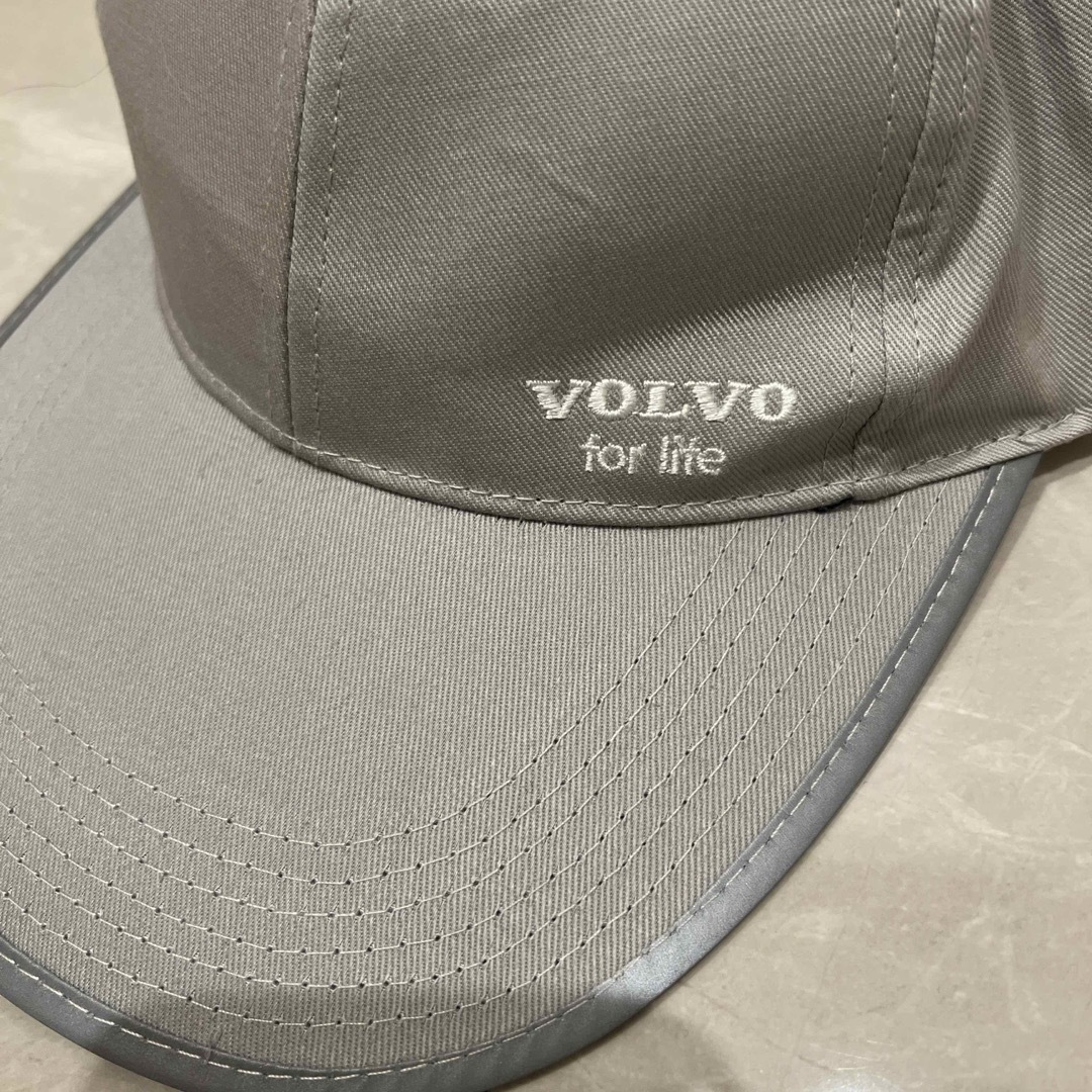 Volvo(ボルボ)のVOLVO 非売品　キャップ　オーナーアイテム メンズの帽子(キャップ)の商品写真