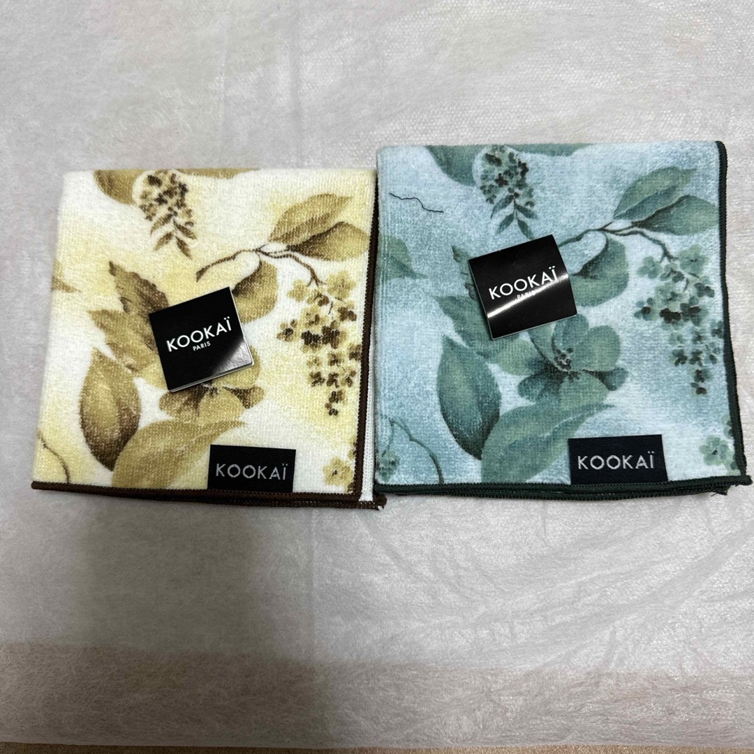 KOOKAI(クーカイ)の美品　KOOKAI  タオルハンカチ 2枚 レディースのファッション小物(ハンカチ)の商品写真