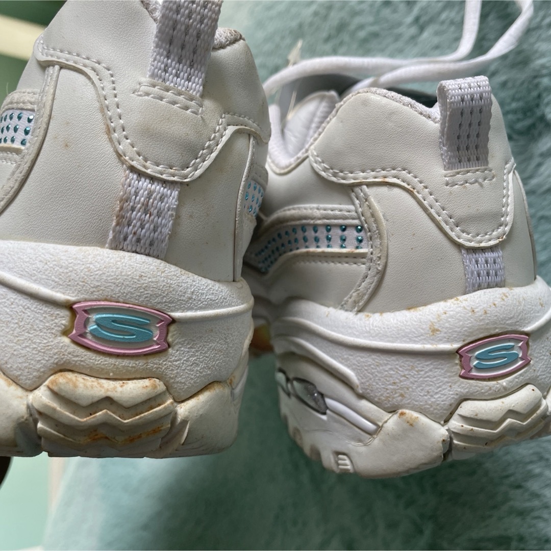 スケッチャーズ スニーカー シューズ skechers 白 厚底 靴 虹色 24