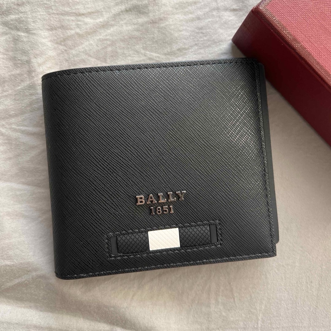 Bally(バリー)の【新品未使用】bally 折りたたみ財布 メンズのファッション小物(折り財布)の商品写真