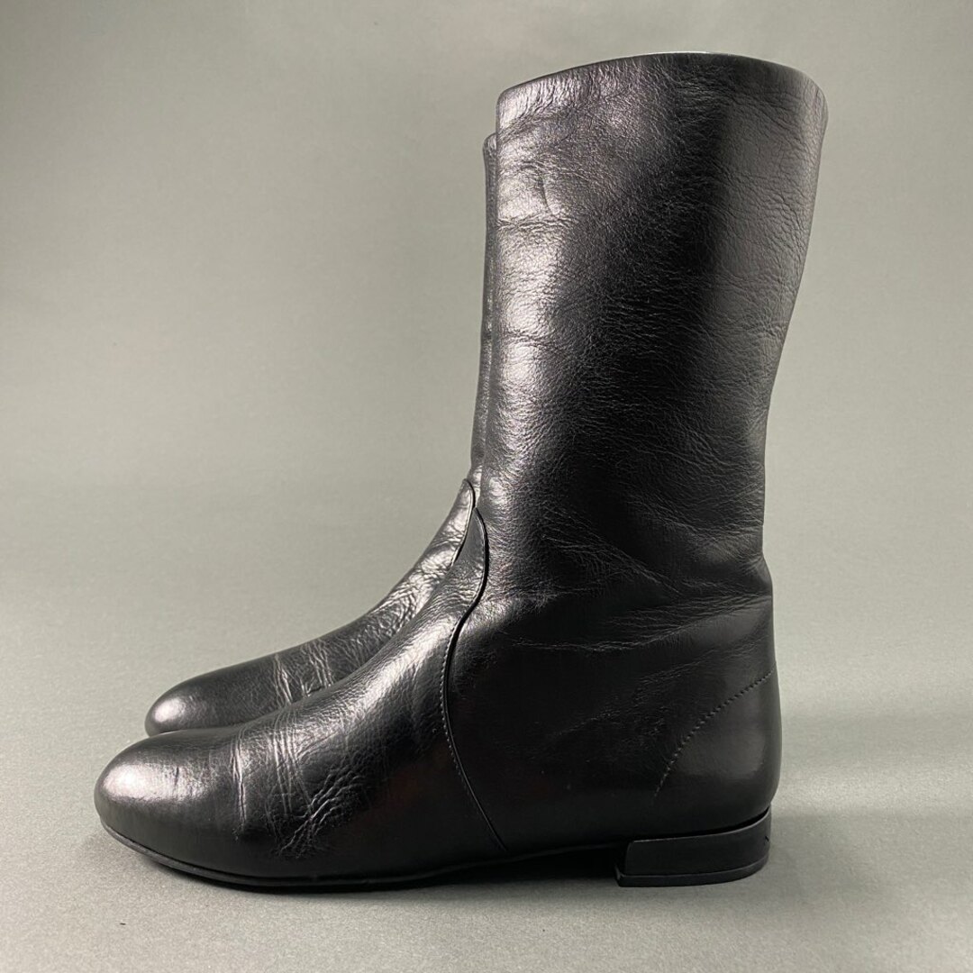 PRADA(プラダ)の1a31 PRADA プラダ ショートブーツ ミドル シューズ プレーントゥ 35 ブラック レザー 本革 レディース 女性用 レディースの靴/シューズ(ブーツ)の商品写真