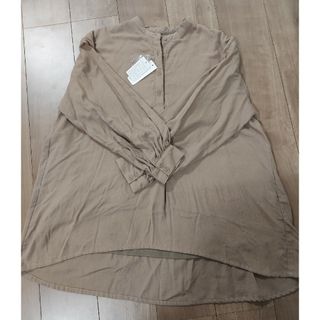 m.m.o.　新品　レディースシャツ M～L(チュニック)