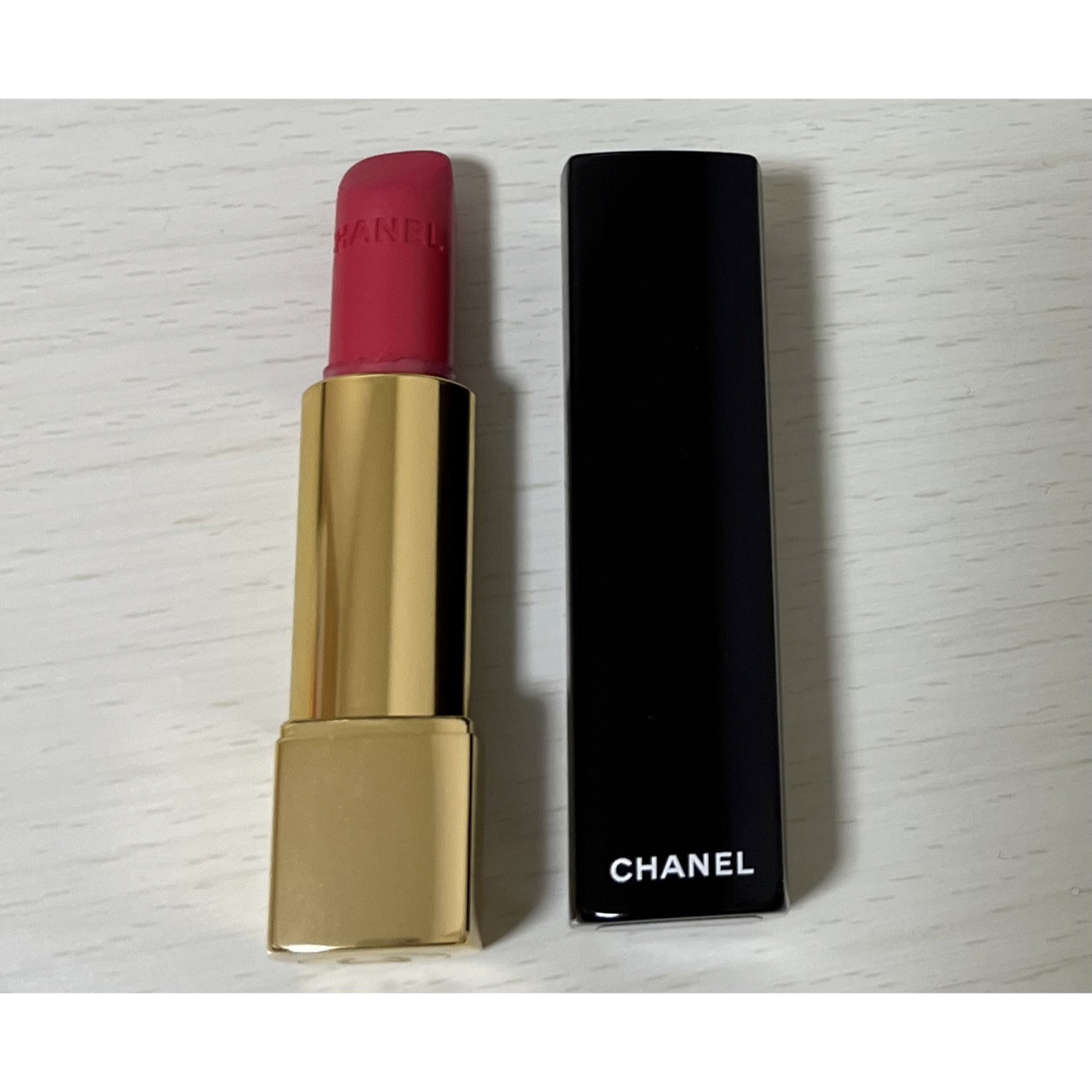 CHANEL(シャネル)のシャネル　ルージュアリュール　138 コスメ/美容のベースメイク/化粧品(口紅)の商品写真