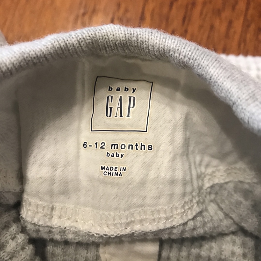 babyGAP(ベビーギャップ)のbaby gap  70cmくま耳カバーオール　ワッフル生地カバーオール　2点 キッズ/ベビー/マタニティのベビー服(~85cm)(カバーオール)の商品写真