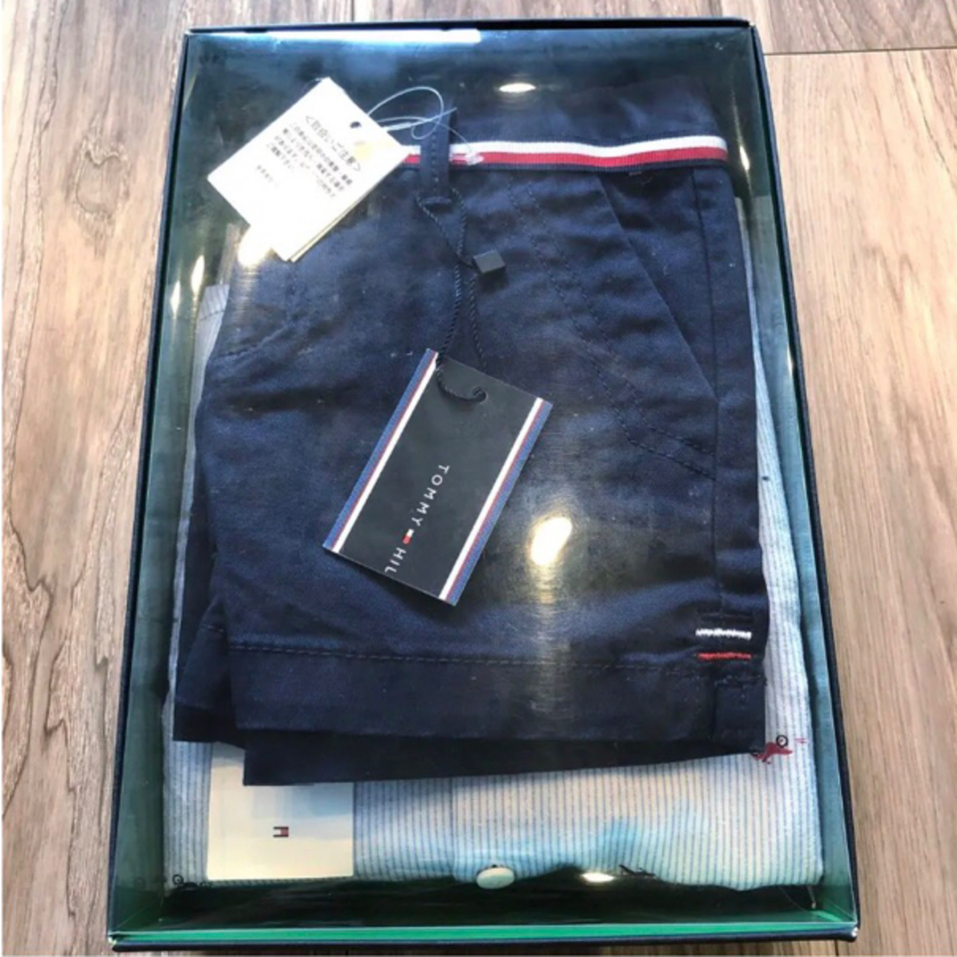 TOMMY HILFIGER(トミーヒルフィガー)の新品未使用☆トミーヒルフィガー 長袖シャツ&ショートパンツ セットアップ☆ キッズ/ベビー/マタニティのキッズ服男の子用(90cm~)(ブラウス)の商品写真