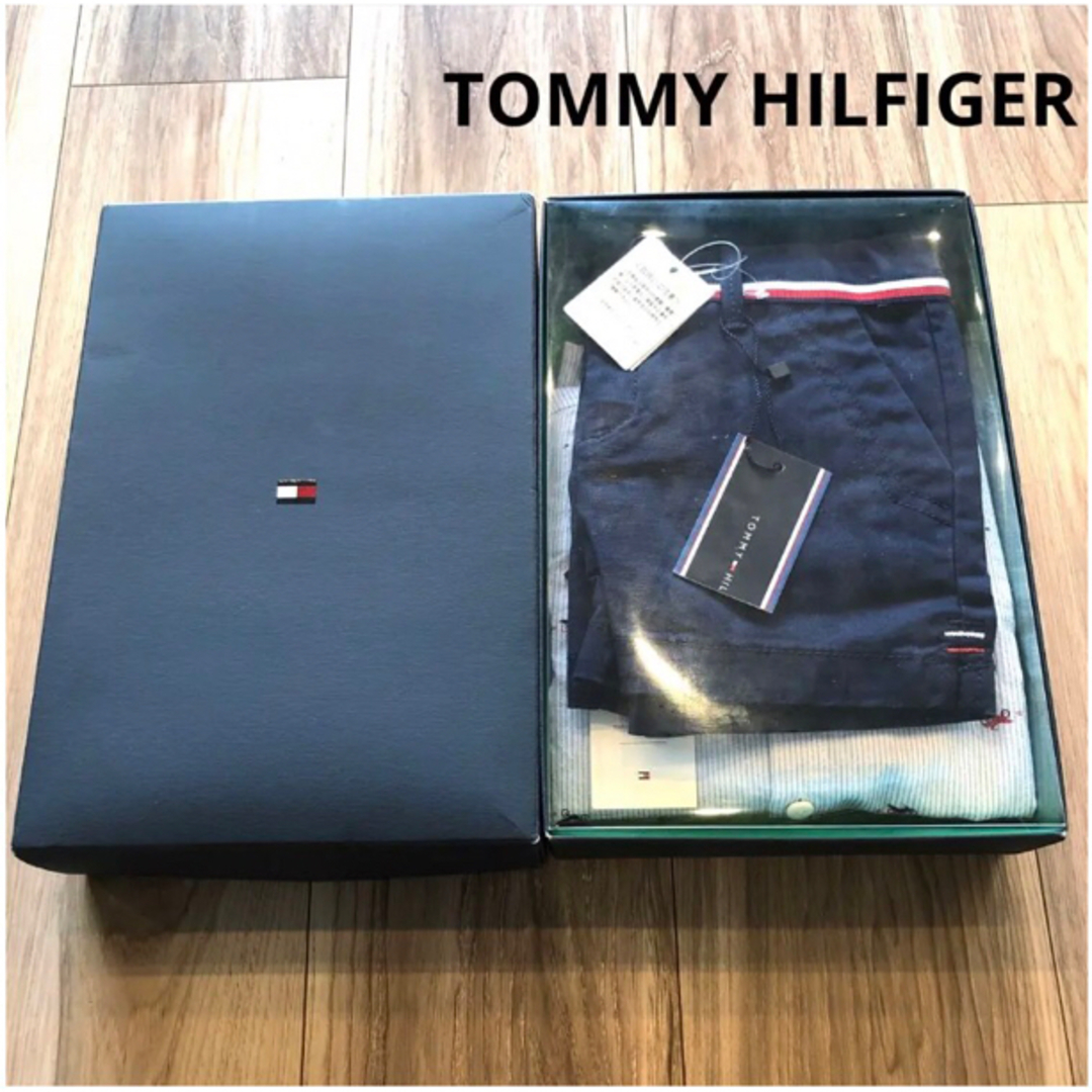 TOMMY HILFIGER(トミーヒルフィガー)の新品未使用☆トミーヒルフィガー 長袖シャツ&ショートパンツ セットアップ☆ キッズ/ベビー/マタニティのキッズ服男の子用(90cm~)(ブラウス)の商品写真